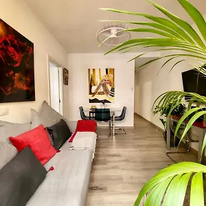 https://2-bedrooms-flat-50-mts-away-from-las-canteras-beach.in-canary-islands.com